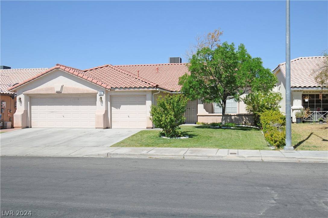 Las Vegas, NV 89142,1651 Tangerine Rose Drive