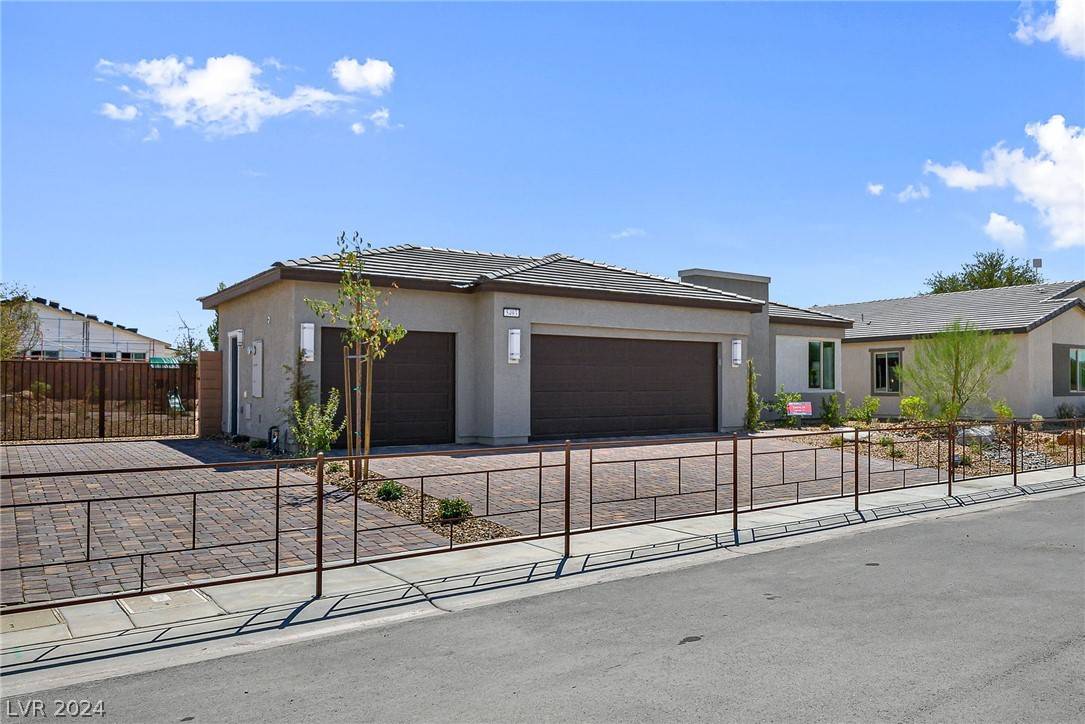 Pahrump, NV 89061,5493 Splendido Avenue