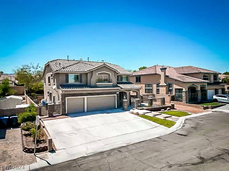 Las Vegas, NV 89117,2923 Copper Beach Court