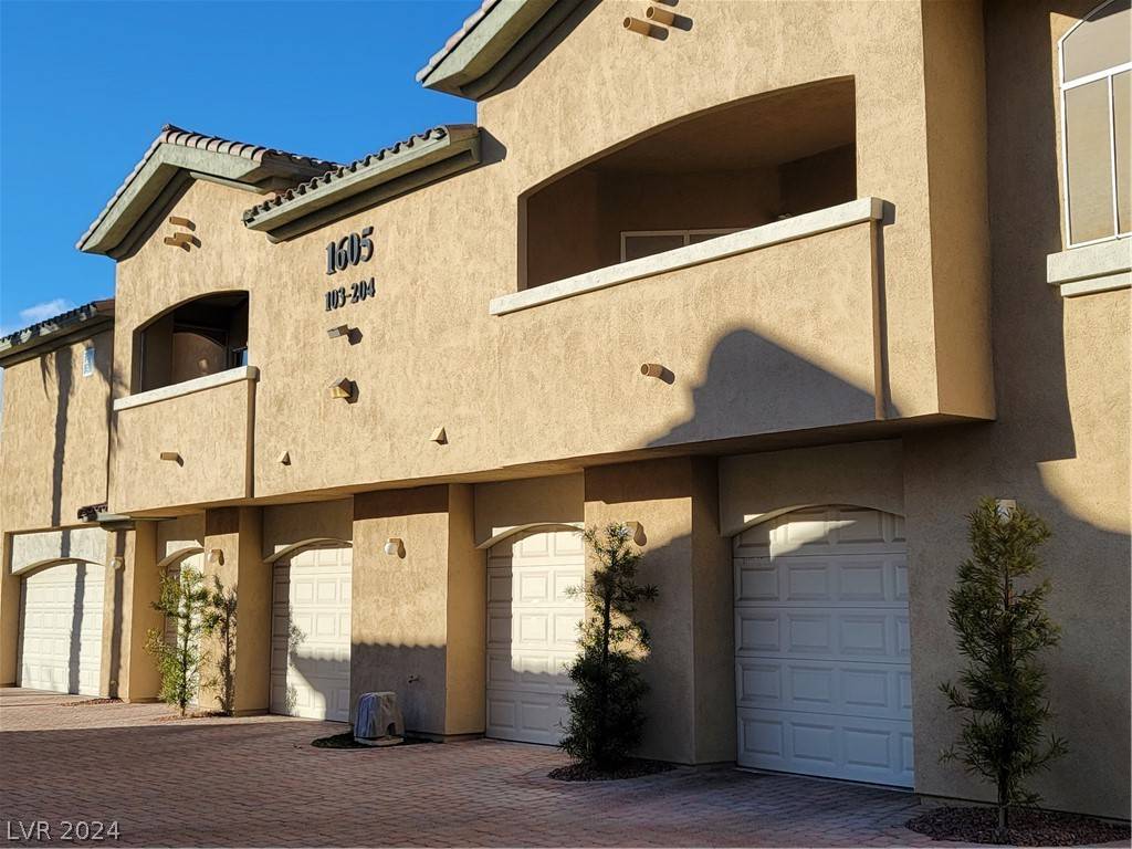 Las Vegas, NV 89128,1605 Crimson Hills Drive #103