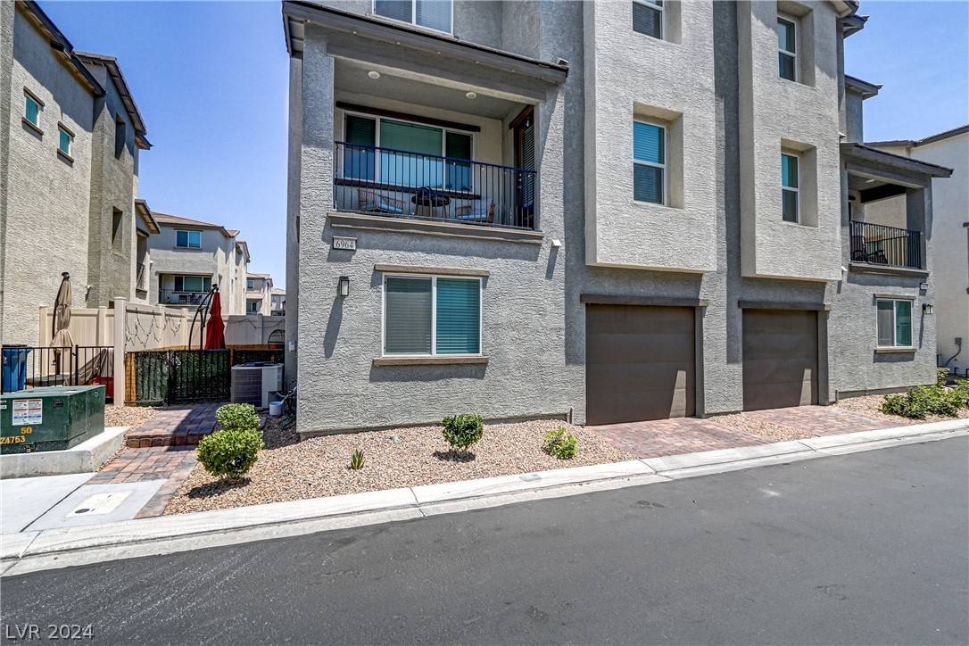 North Las Vegas, NV 89086,6964 Midnight Bronze Street