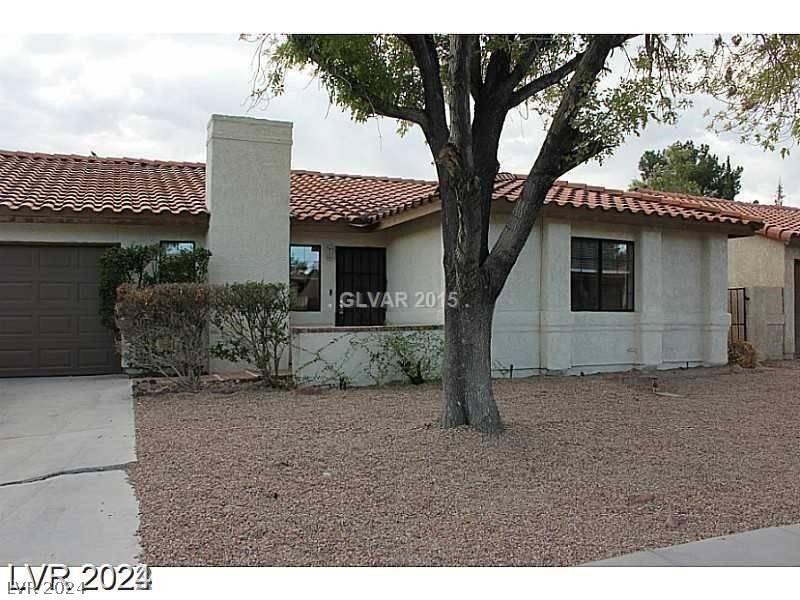 Las Vegas, NV 89108,1617 Joshua Tree Court