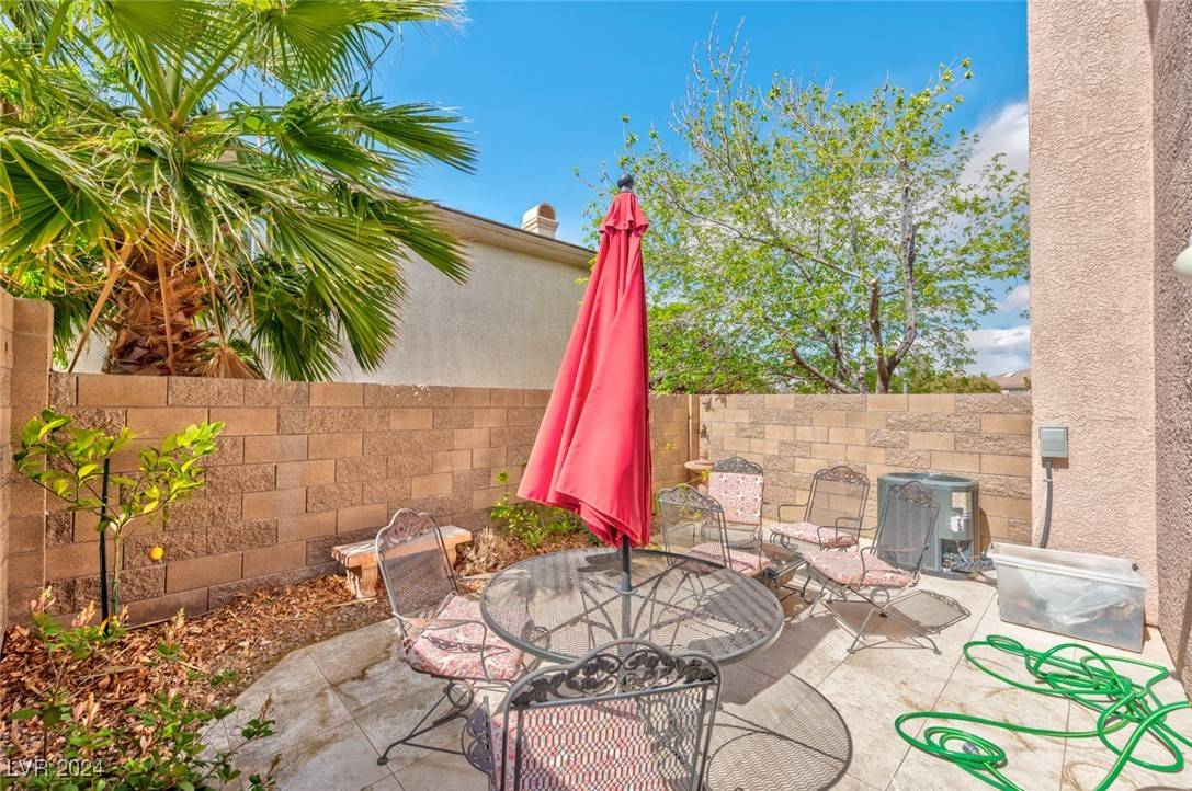 Henderson, NV 89014,1633 Cave Spring Drive