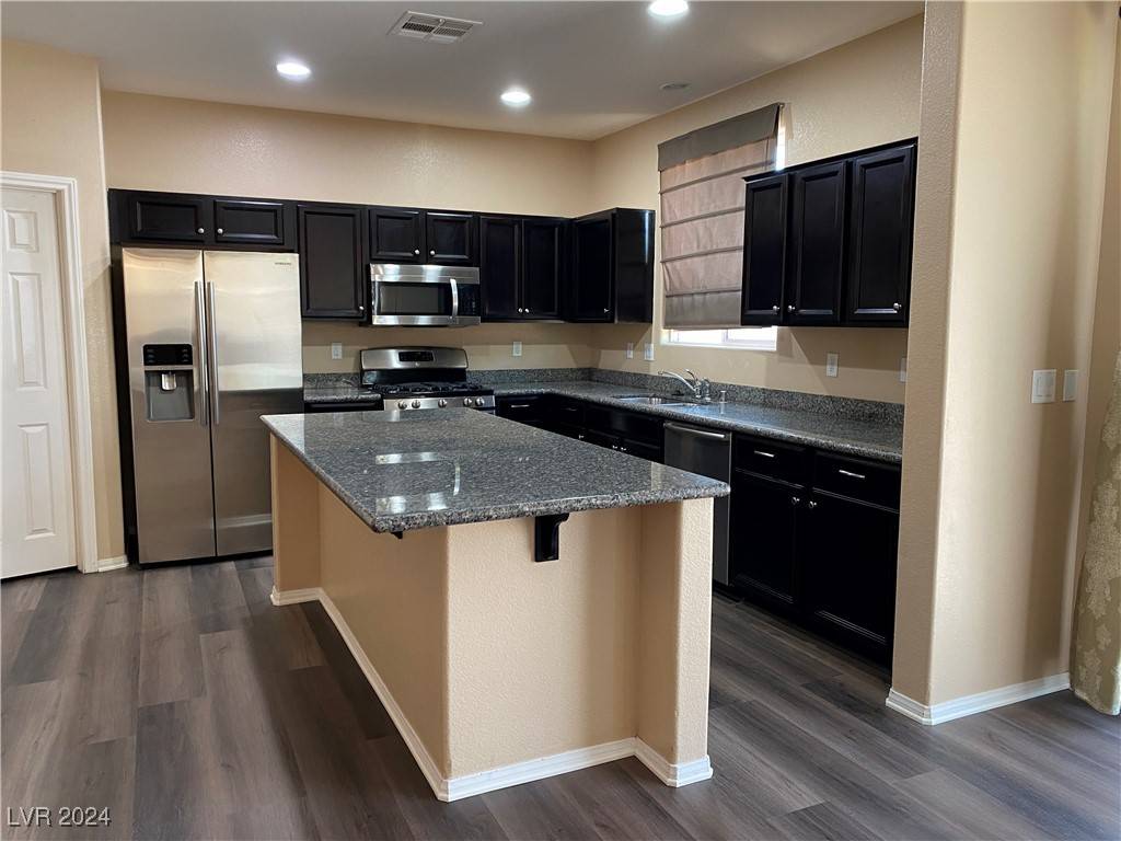 North Las Vegas, NV 89084,7121 WOODPECKERS Court