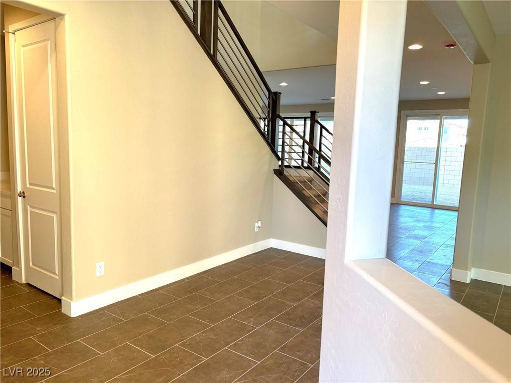 Las Vegas, NV 89178,9886 Belikove Manor Avenue