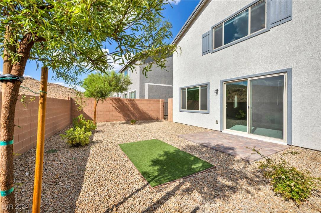 Las Vegas, NV 89178,9997 Blue Rain Street