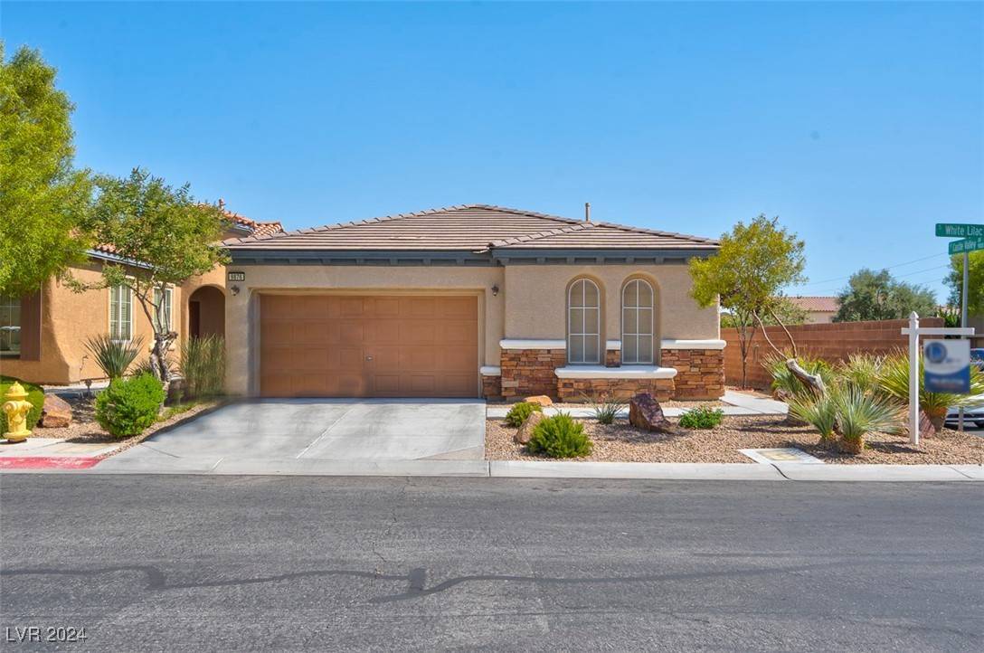 Las Vegas, NV 89178,9876 White Lilac Street