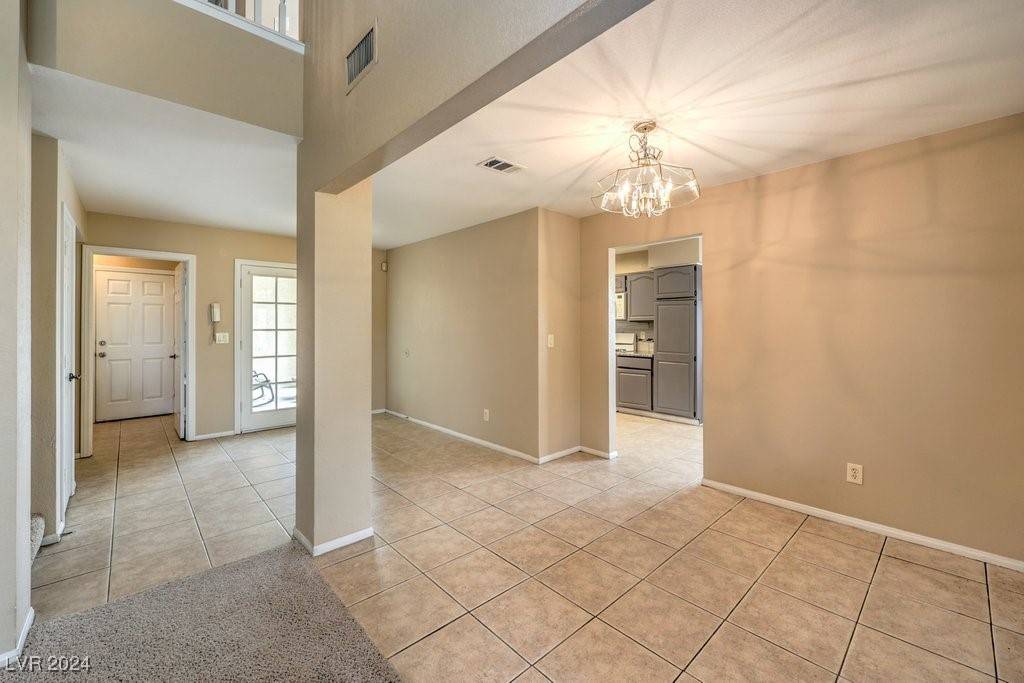 Las Vegas, NV 89149,5281 Crooked Valley Drive