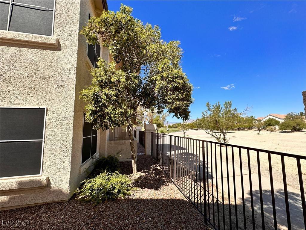 Las Vegas, NV 89149,4950 Black Bear Road #104