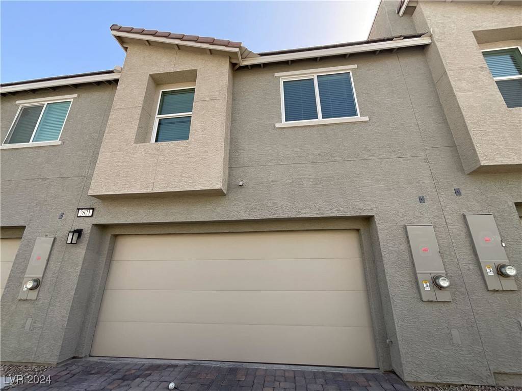 North Las Vegas, NV 89086,2621 Polar White Avenue