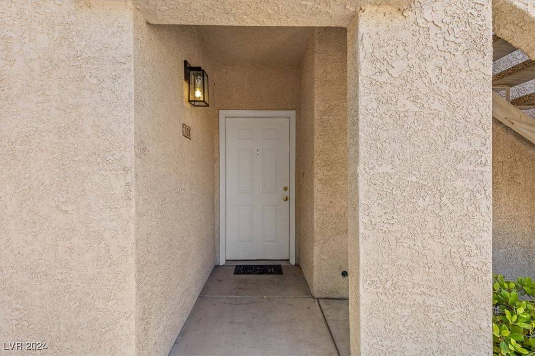 Las Vegas, NV 89145,8432 Running Deer Avenue #103