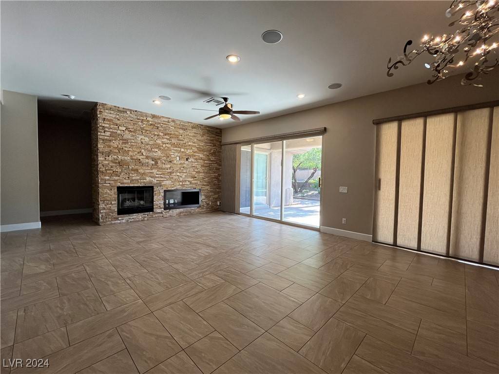 Henderson, NV 89052,54 Fountainhead Circle