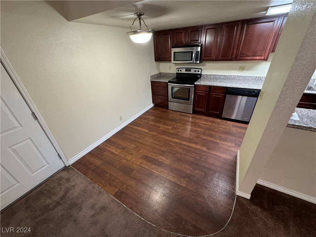 Las Vegas, NV 89103,4320 Sandy River Drive #99