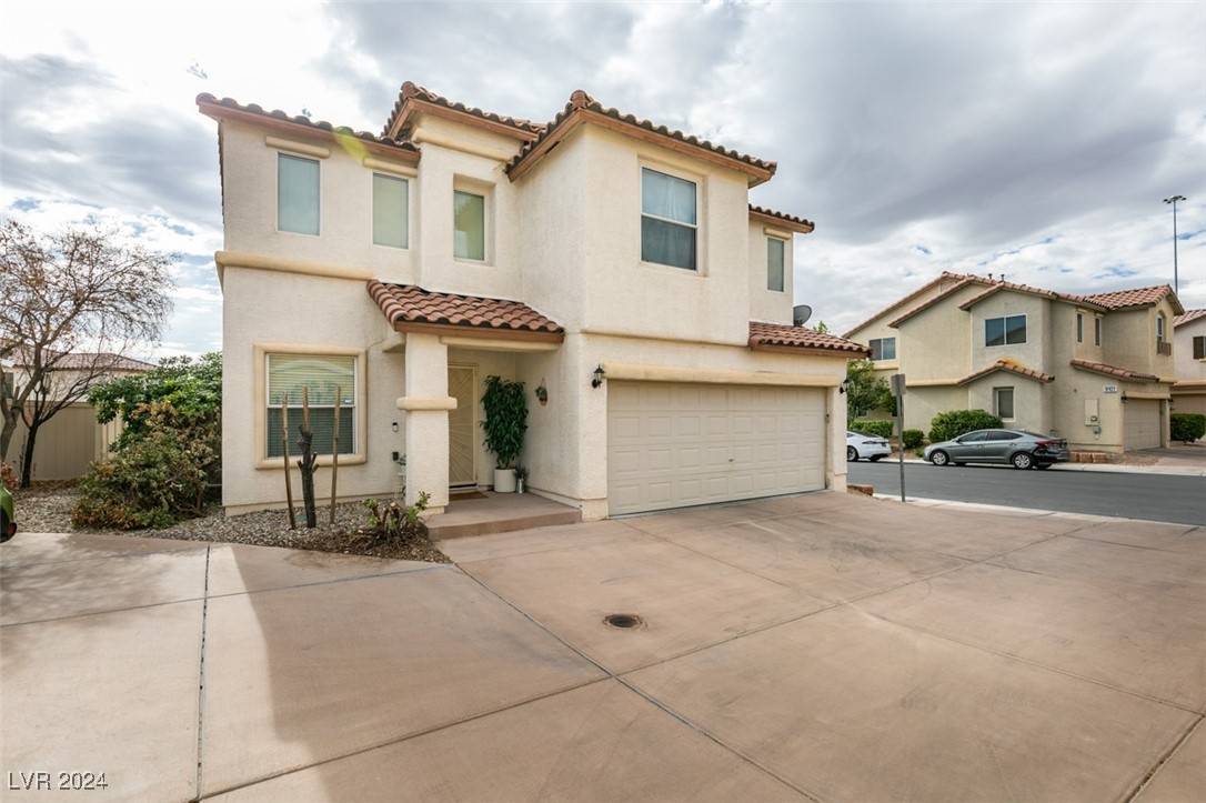 Las Vegas, NV 89143,9100 Spoonbill Ridge Place