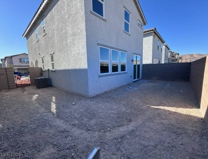 Las Vegas, NV 89148,9096 Vesey Avenue