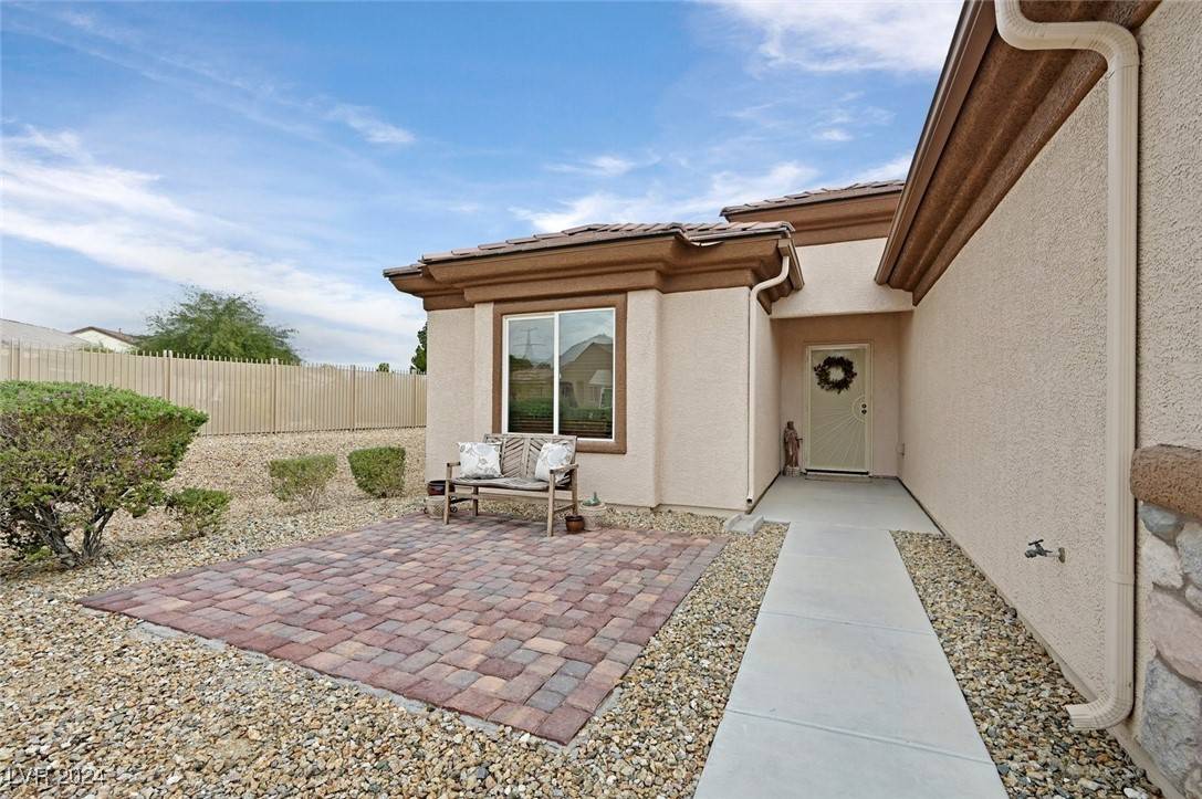 North Las Vegas, NV 89084,7908 House Sparrow Street