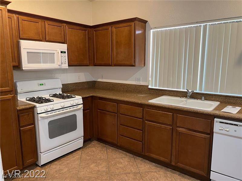 North Las Vegas, NV 89081,1018 Appaloosa Hills Avenue