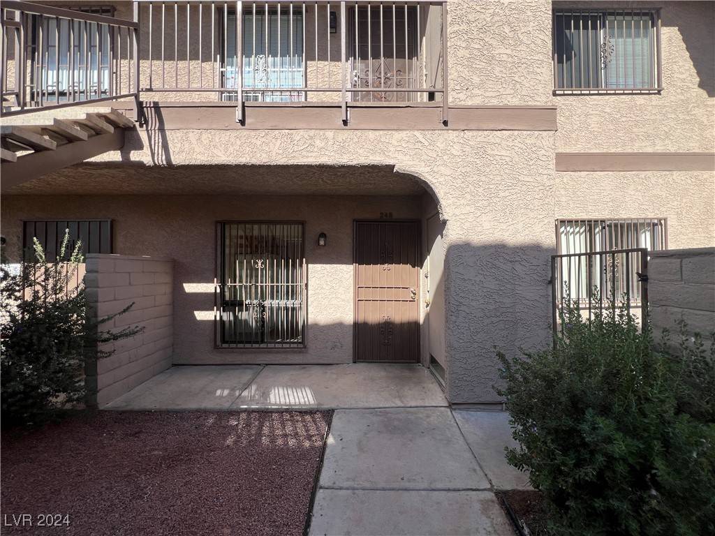 North Las Vegas, NV 89115,4300 LAMONT Street #246