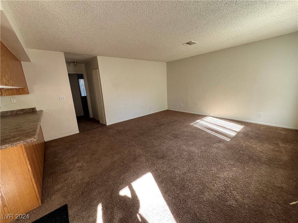 North Las Vegas, NV 89115,4300 LAMONT Street #246