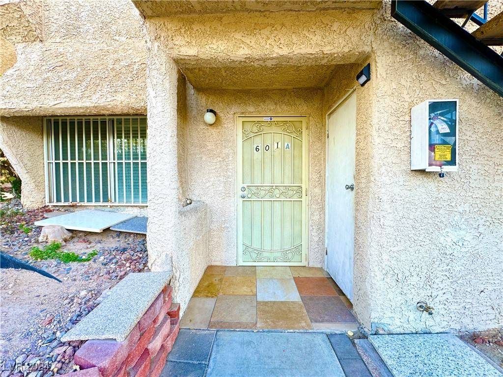 Las Vegas, NV 89103,3573 Arville Street #601A