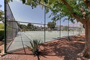 Las Vegas, NV 89121,115 Greenbriar Townhouse Way