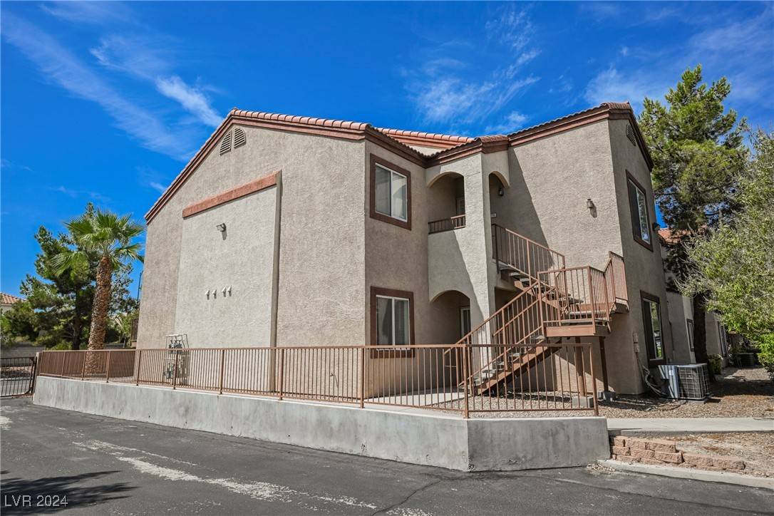 Las Vegas, NV 89148,9580 W Reno Avenue #156