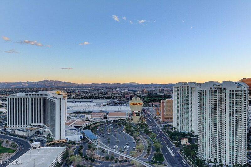 Las Vegas, NV 89109,222 KAREN Avenue #3601