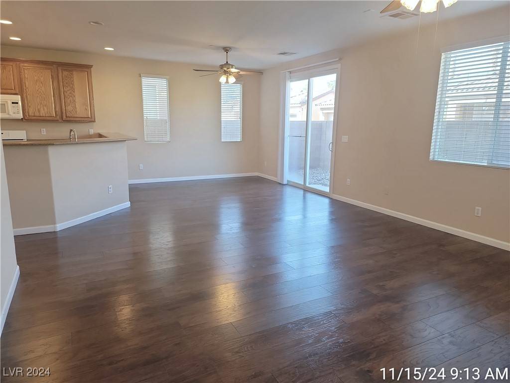 Las Vegas, NV 89130,4521 Lemon Gems Court