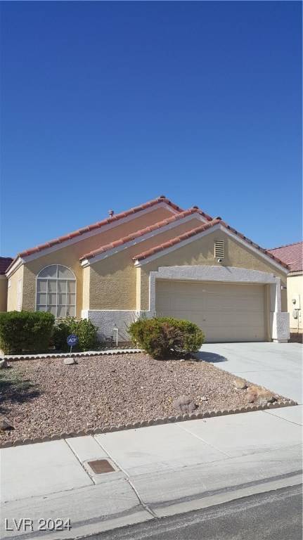 Las Vegas, NV 89143,7905 LOVELY PINE Place