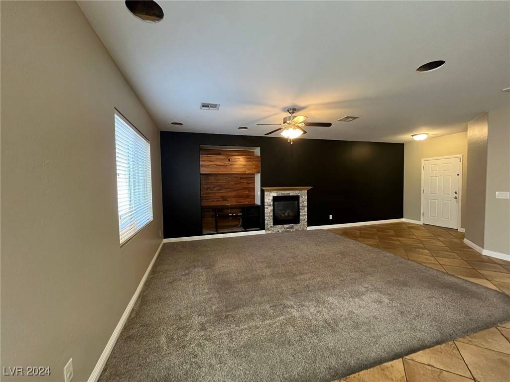 North Las Vegas, NV 89081,1420 Beams Avenue