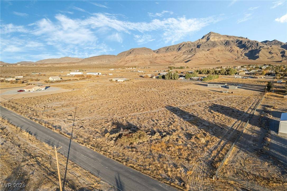 Pahrump, NV 89060,3380 Gally Road #6