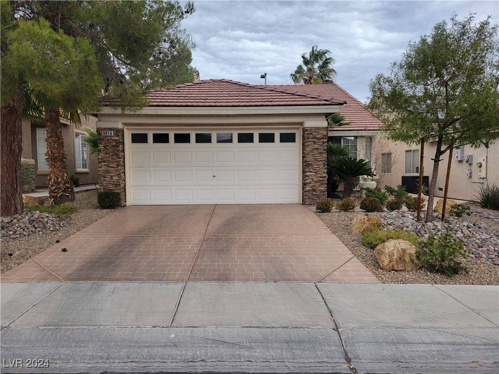 Las Vegas, NV 89134,9816 Panorama Cliff Drive