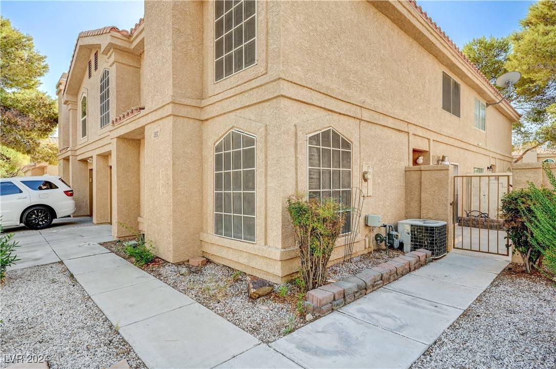 Henderson, NV 89074,2837 Briar Knoll Drive