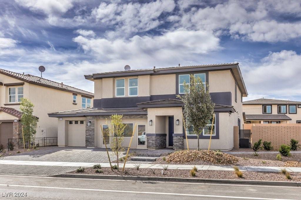 Henderson, NV 89011,1125 Green Lovebird Street #550