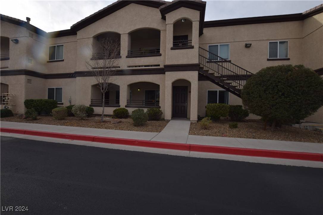 Henderson, NV 89052,2291 W Horizon Ridge Parkway #10156