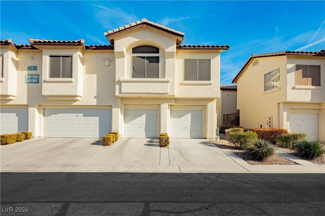 Las Vegas, NV 89149,4810 Grey Wolf Lane #104