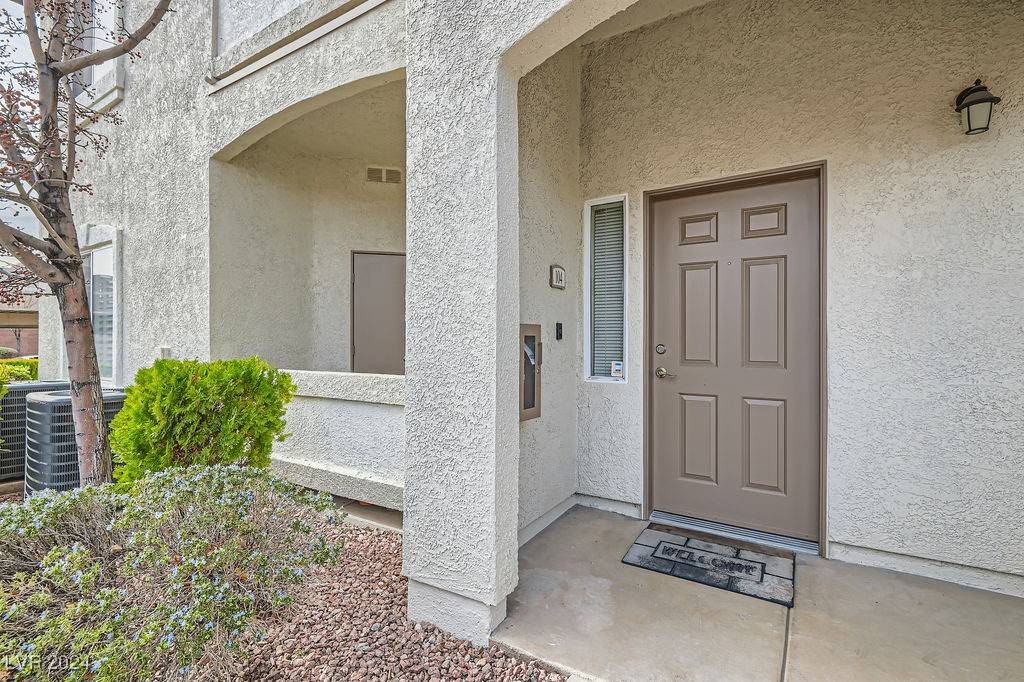 Las Vegas, NV 89129,3321 Indian Shadow Street #104