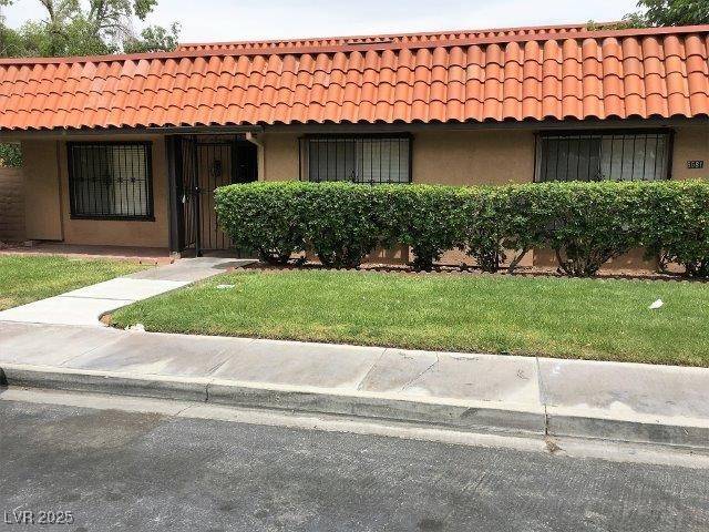 Las Vegas, NV 89107,6681 Bubbling Brook Drive #A