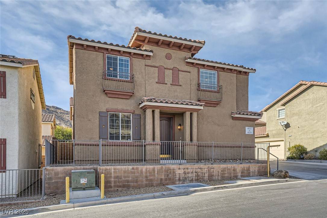 Las Vegas, NV 89129,4035 Sparrow Rock Street