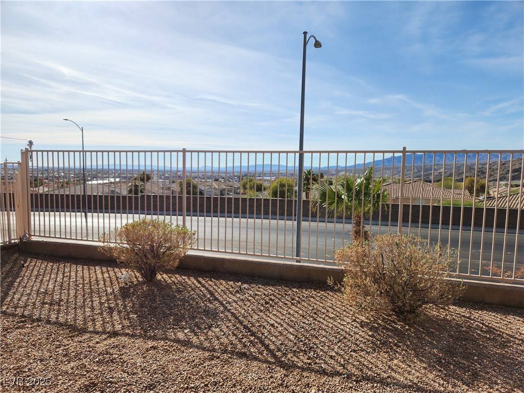 Laughlin, NV 89029,3525 Cottage Meadow Way