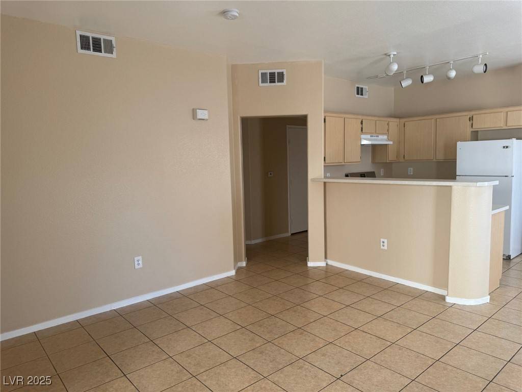 North Las Vegas, NV 89032,1881 W Alexander Road #1050