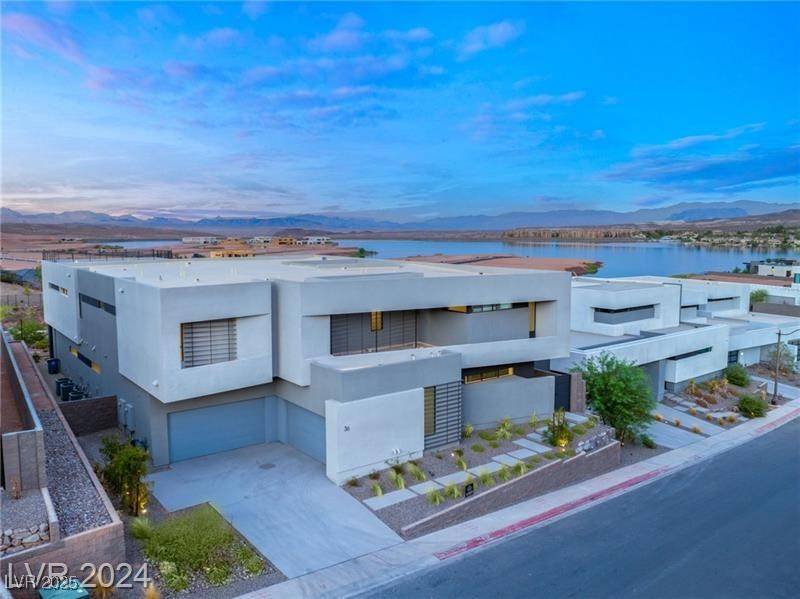 Henderson, NV 89011,36 Rainbow Point Place