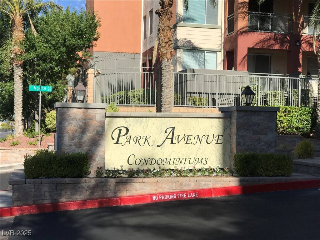 Las Vegas, NV 89123,27 E Agate Avenue #208