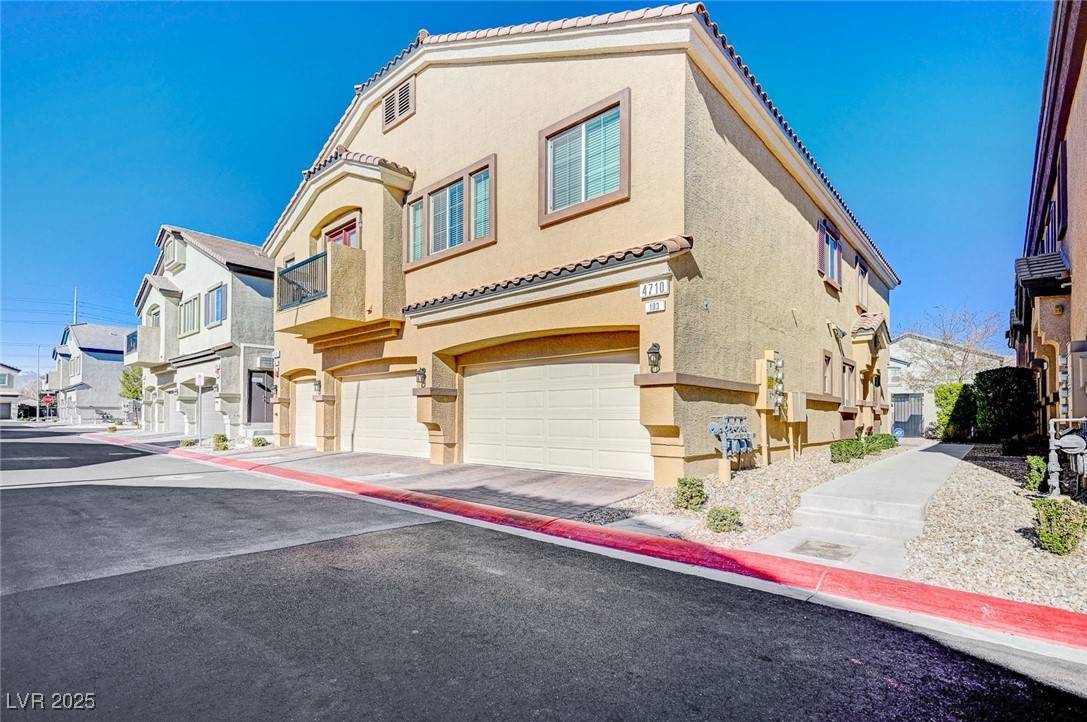 North Las Vegas, NV 89084,4710 Frasers Owl Avenue #103
