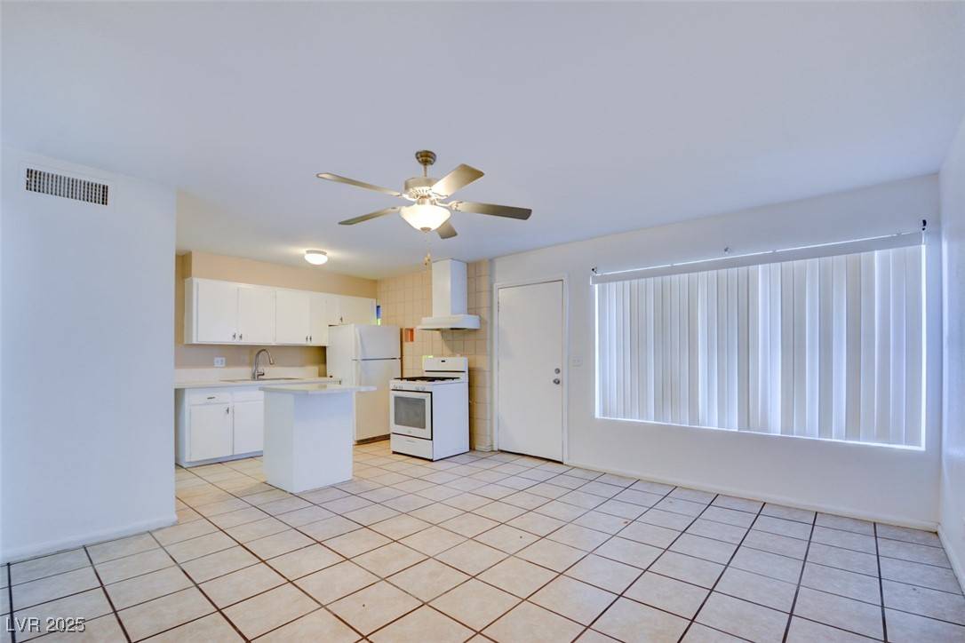 Las Vegas, NV 89101,641 N Maryland Parkway #2 & 4