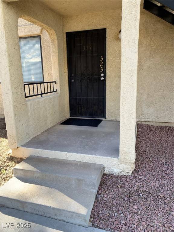 Henderson, NV 89015,601 Cabrillo Circle #323