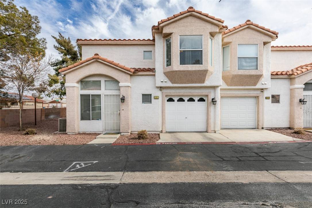 Las Vegas, NV 89108,6860 Coral Rock Drive