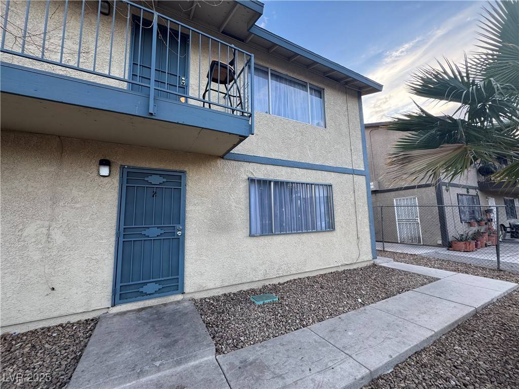 Las Vegas, NV 89115,4775 Lucite Lane #2