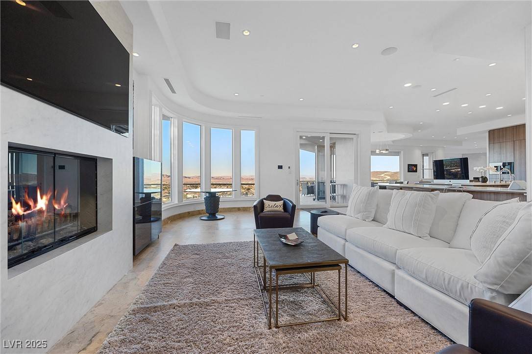 Henderson, NV 89012,1480 Macdonald Ranch Drive