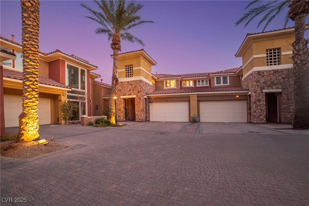 Henderson, NV 89011,24 Cerchio Alto